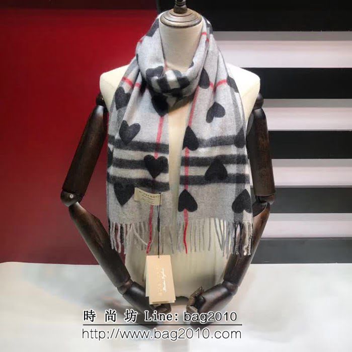 BURBERRY巴寶莉 B家原單經典爆款 桃心雙面羊絨圍巾 親子款 LLWJ6073
